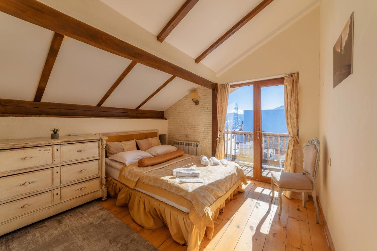 Snow Time Cottage Gudauri Exterior photo