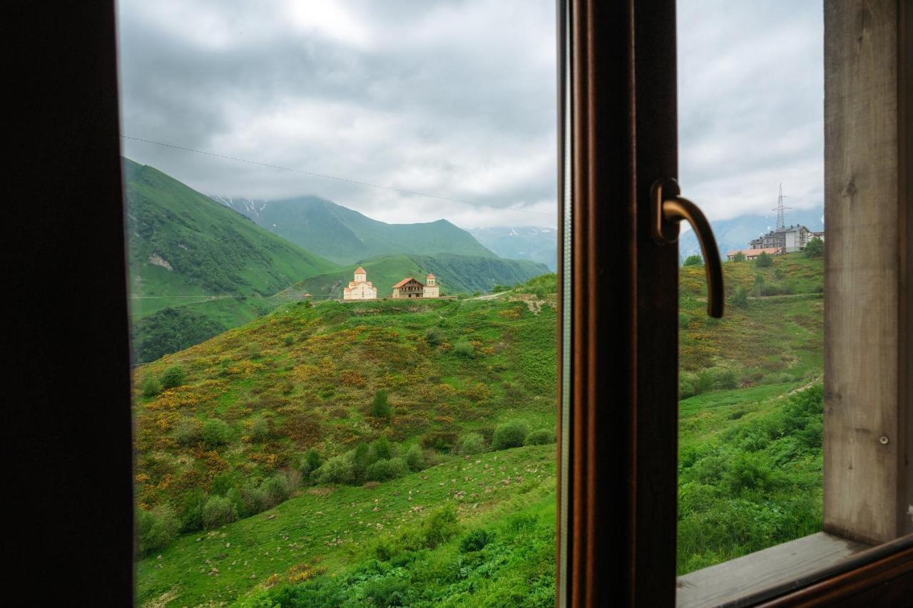 Snow Time Cottage Gudauri Exterior photo